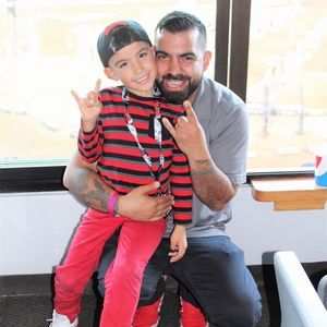 Meet your Posher, Samuel